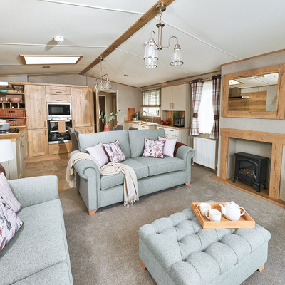 Abi Ambleside (premier)